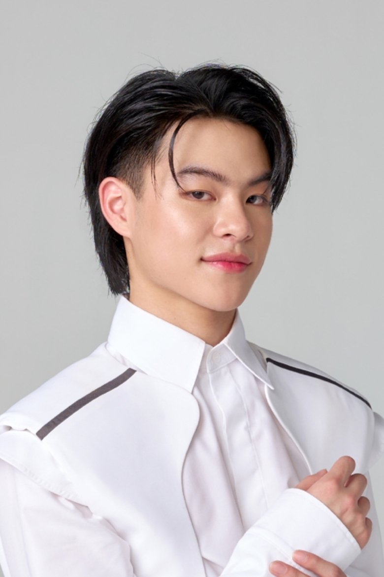 Ảnh Kris Kanchanatip