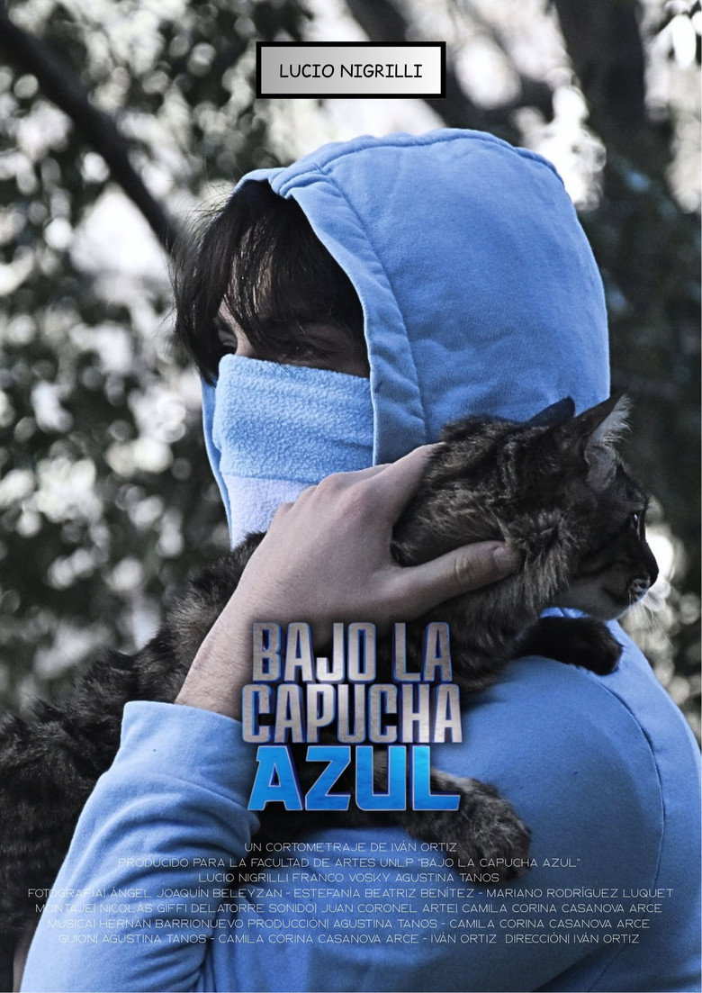 Imatge de Bajo La Capucha Azul