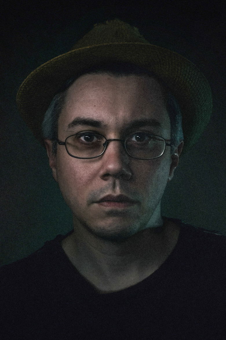 Dean Hurley portrait image