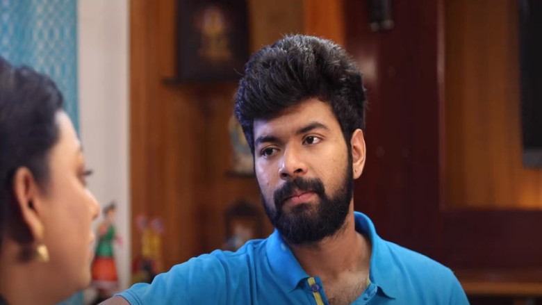 Ezhil Supports Baakiyalakshmi
