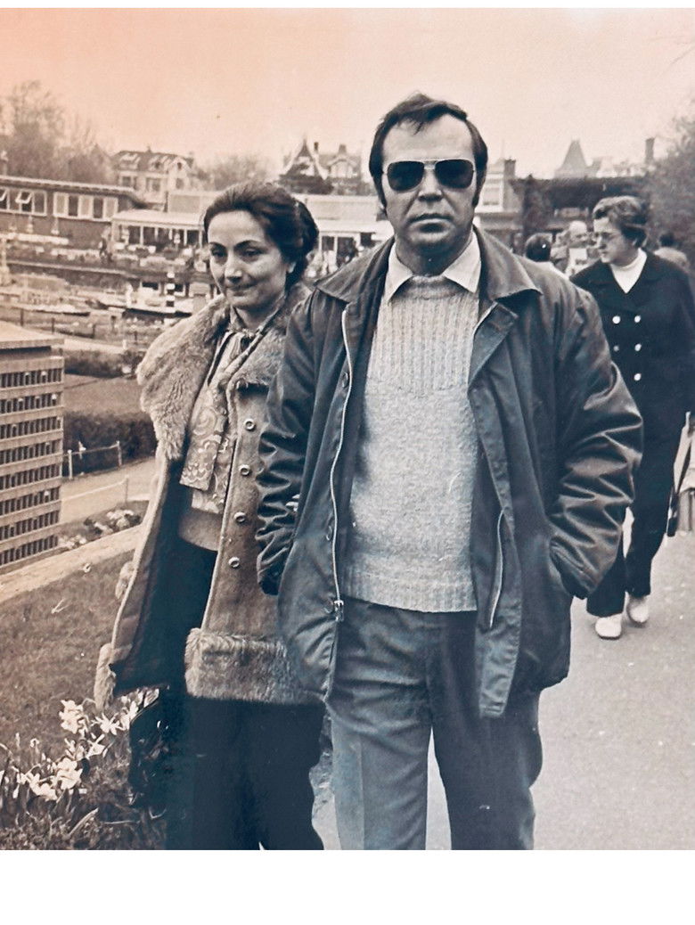 Imatge de Mavi, Devrim ve VHS Kasetler