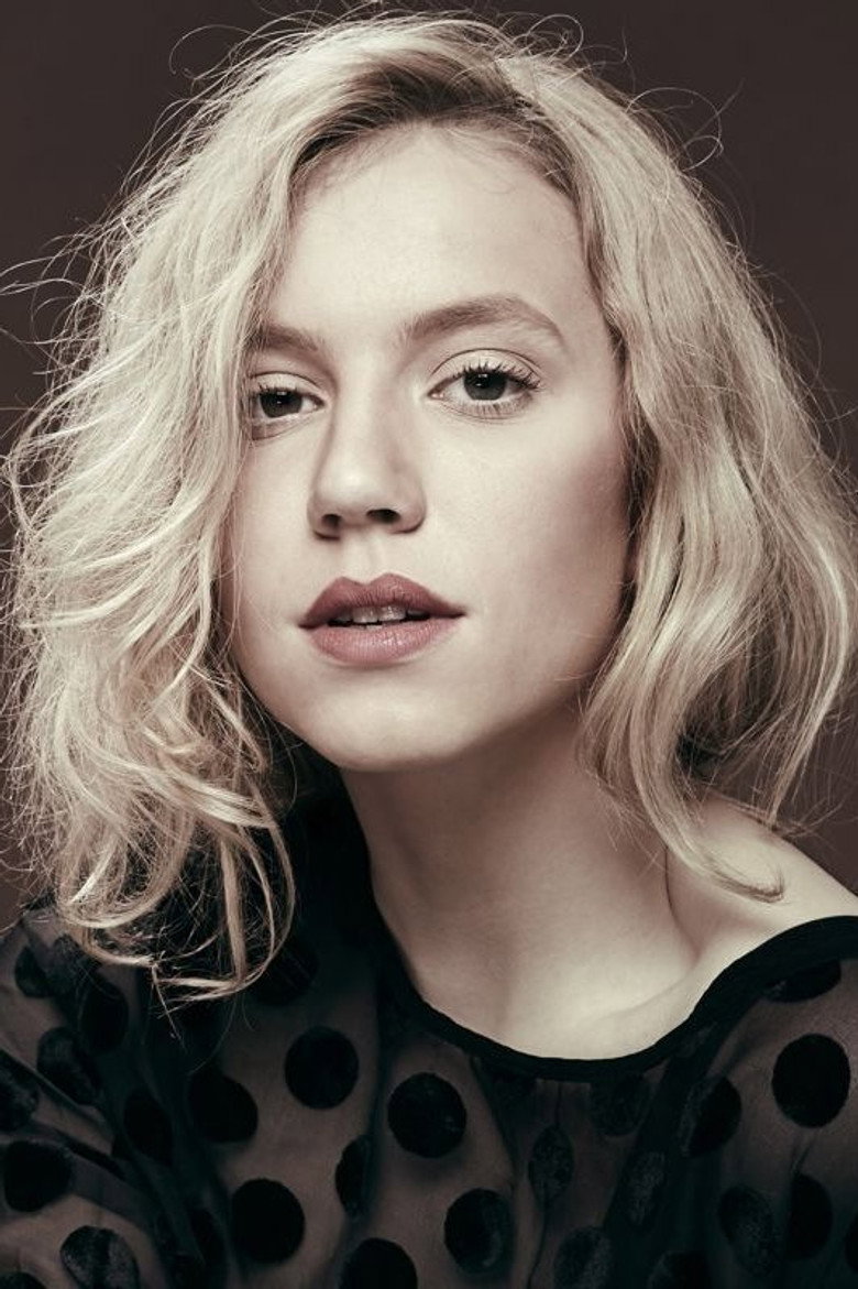 Emma Sehested Høeg photo 2