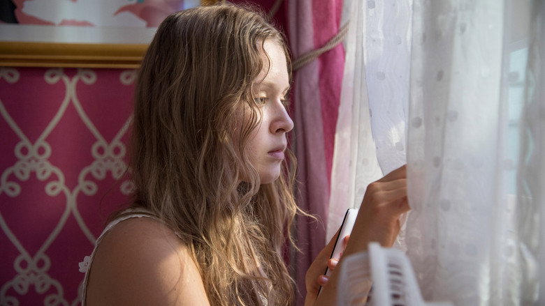Still from Острые предметы - Season 1 Episode 7