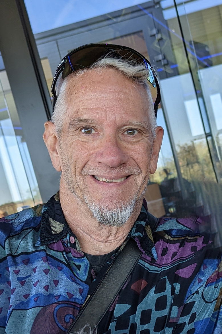 Nik Phelps portrait image