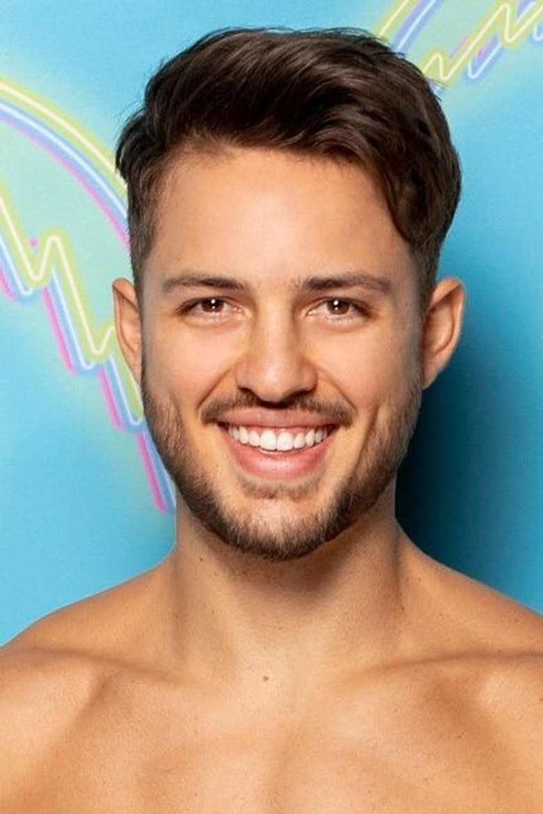 Aaron Owen portrait image