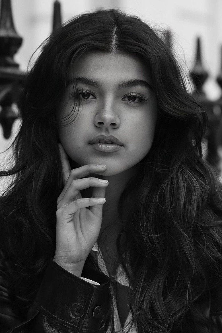Sara Echeagaray photo