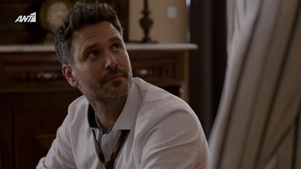 Still image for Pagidevmenoi season 1 episode 11: Episode 11 Still image for Pagidevmenoi season 1 episode 11: Episode 11