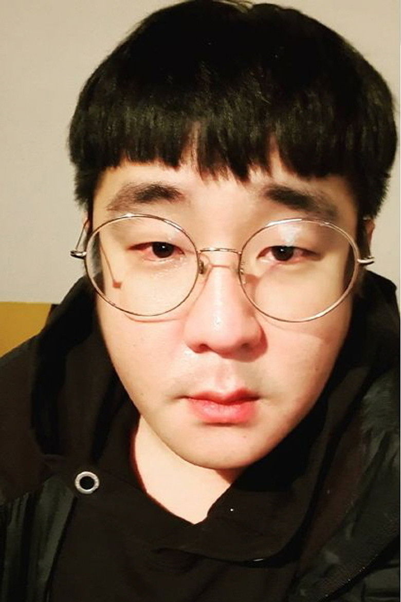 Yu Ryong portrait image