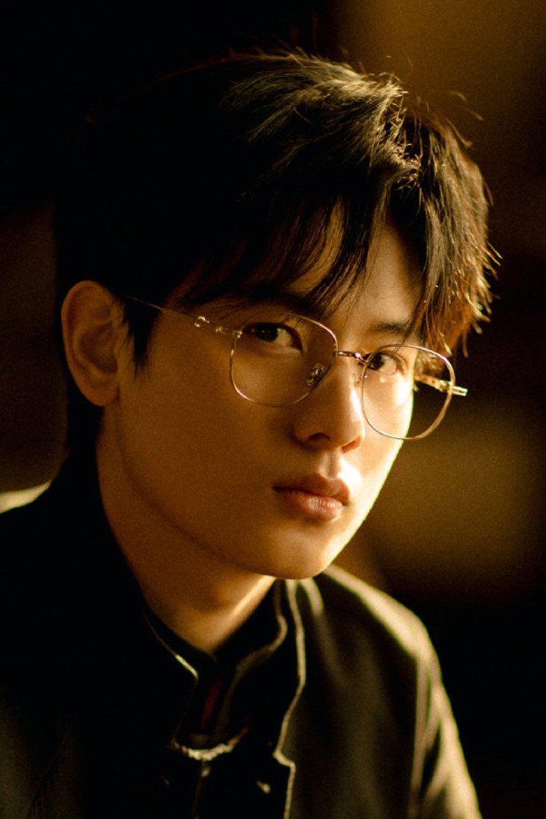 Hu Xianxu photo 2