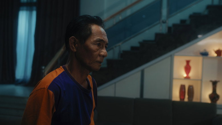 Frame from Bapak-Bapak Tidak Bercerita
