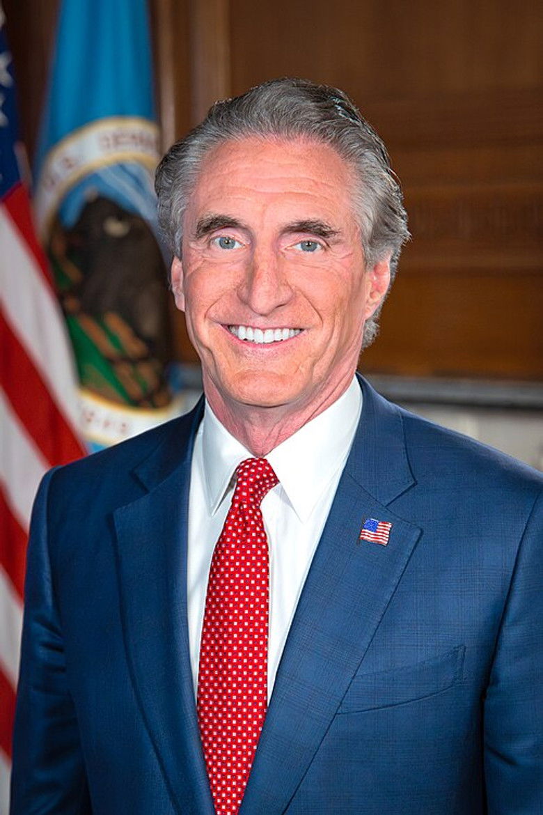 Doug Burgum portrait image
