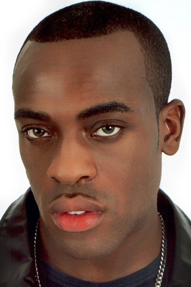 Kenny-Lee Mbanefo portrait image