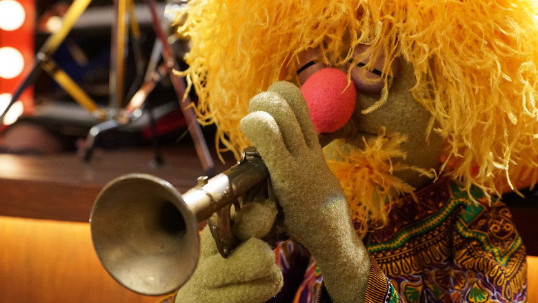 Still from The Muppets - Season 1 Episode 2