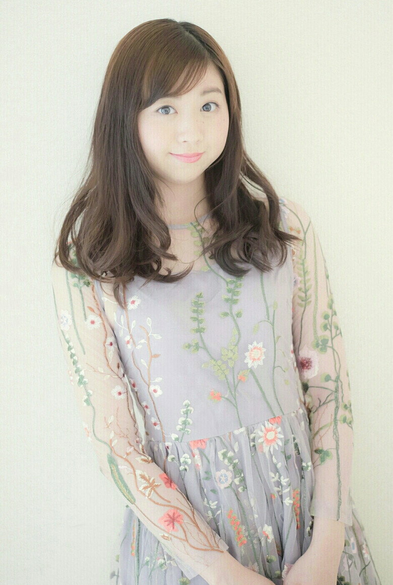 Mana Ogawa photo