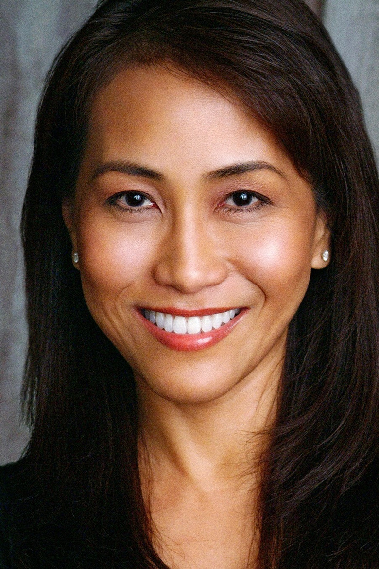 Christy Algoso portrait image