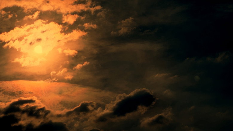 Frame from Recuerdos de fragmentos suspendidos