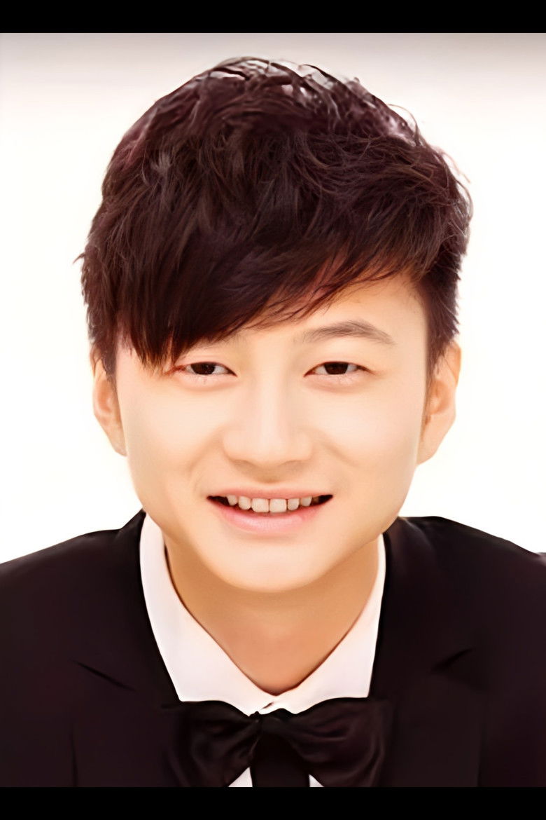 洪啸 portrait image