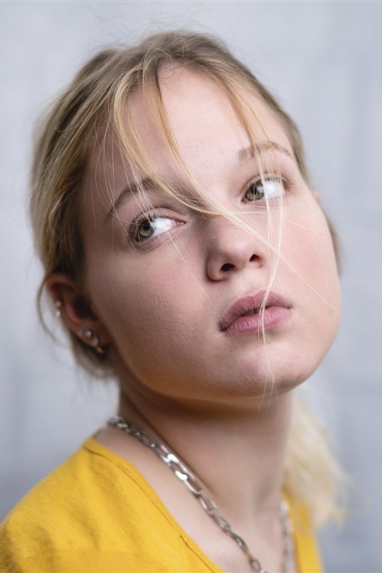 Justine Lacroix photo 5