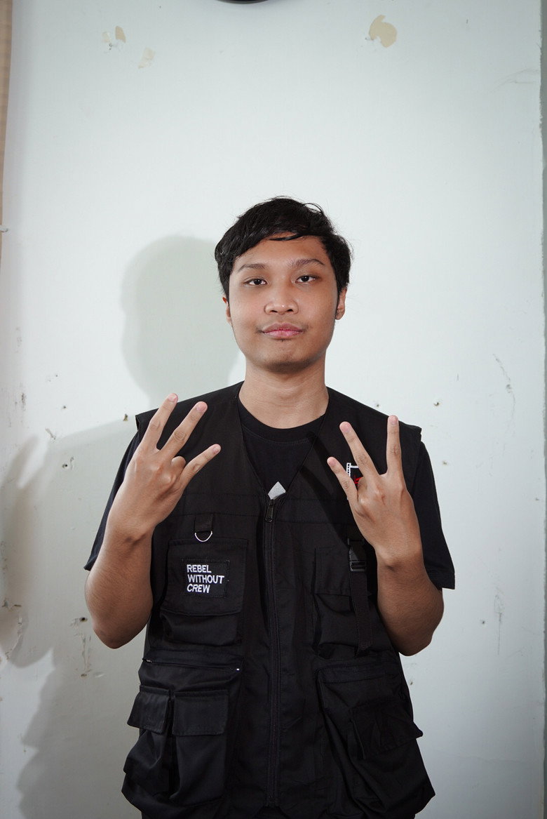 Faiz Nandana