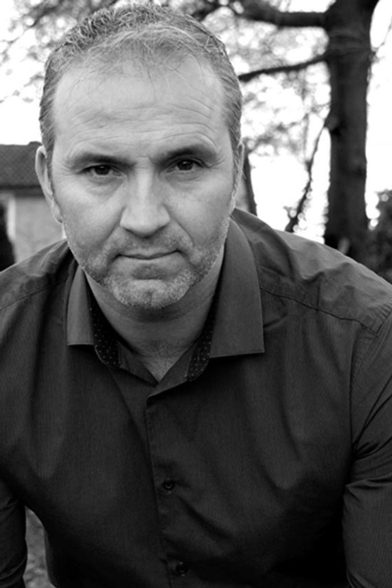 Lloyd Bass portrait image