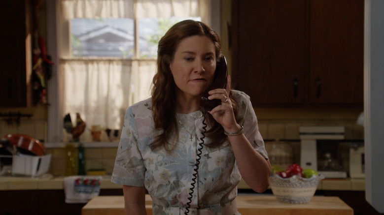 Still from Georgie & Mandy's First Marriage - Season 2 Episode 14