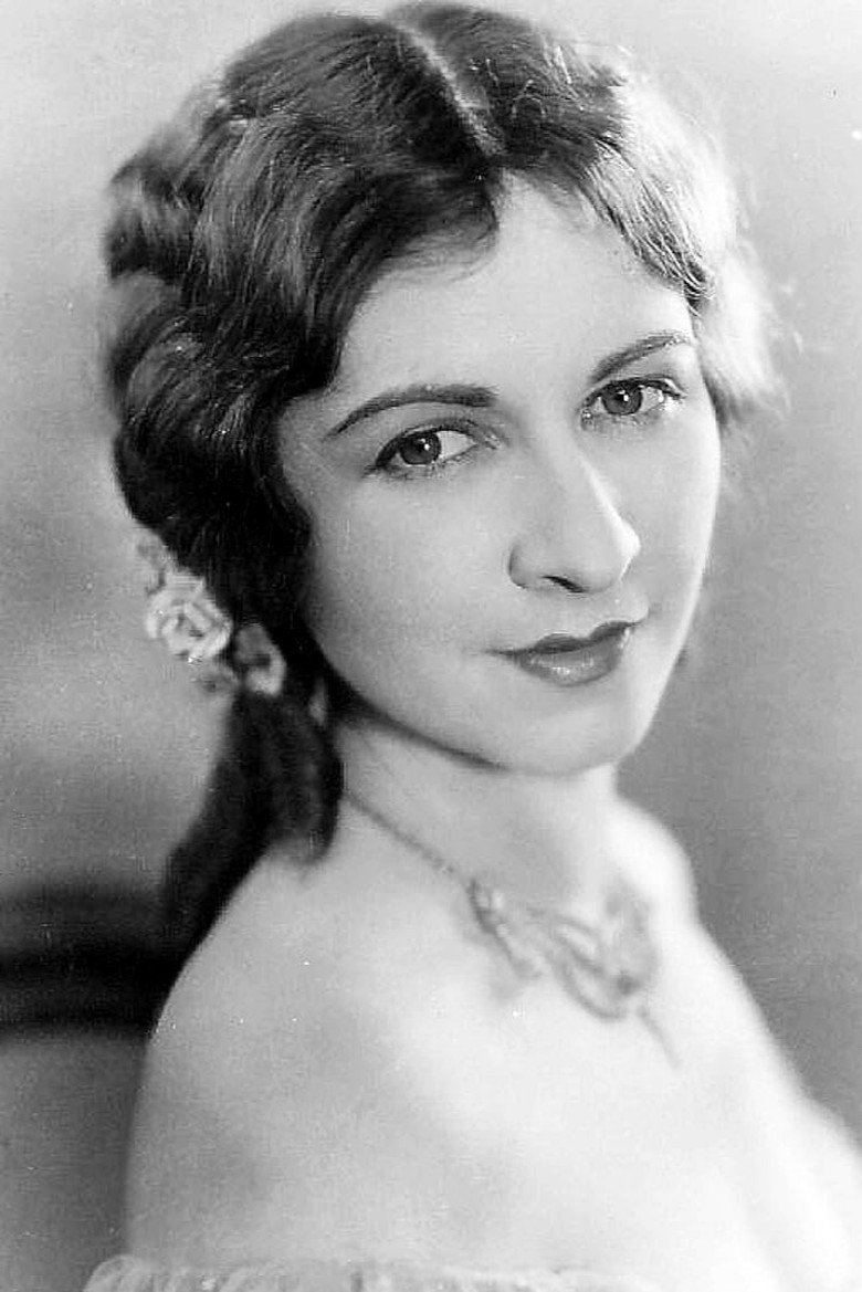 Kay Hammond photo 3