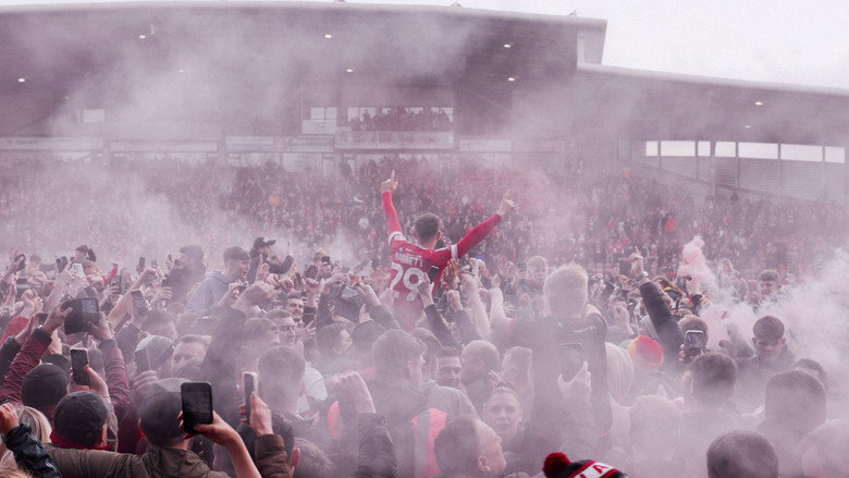 Welcome to Wrexham S03E08 — Down to the Wire episode still