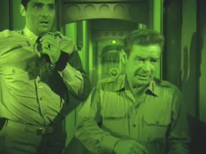 Still from Voyage to the Bottom of the Sea - Season 4 Episode 5