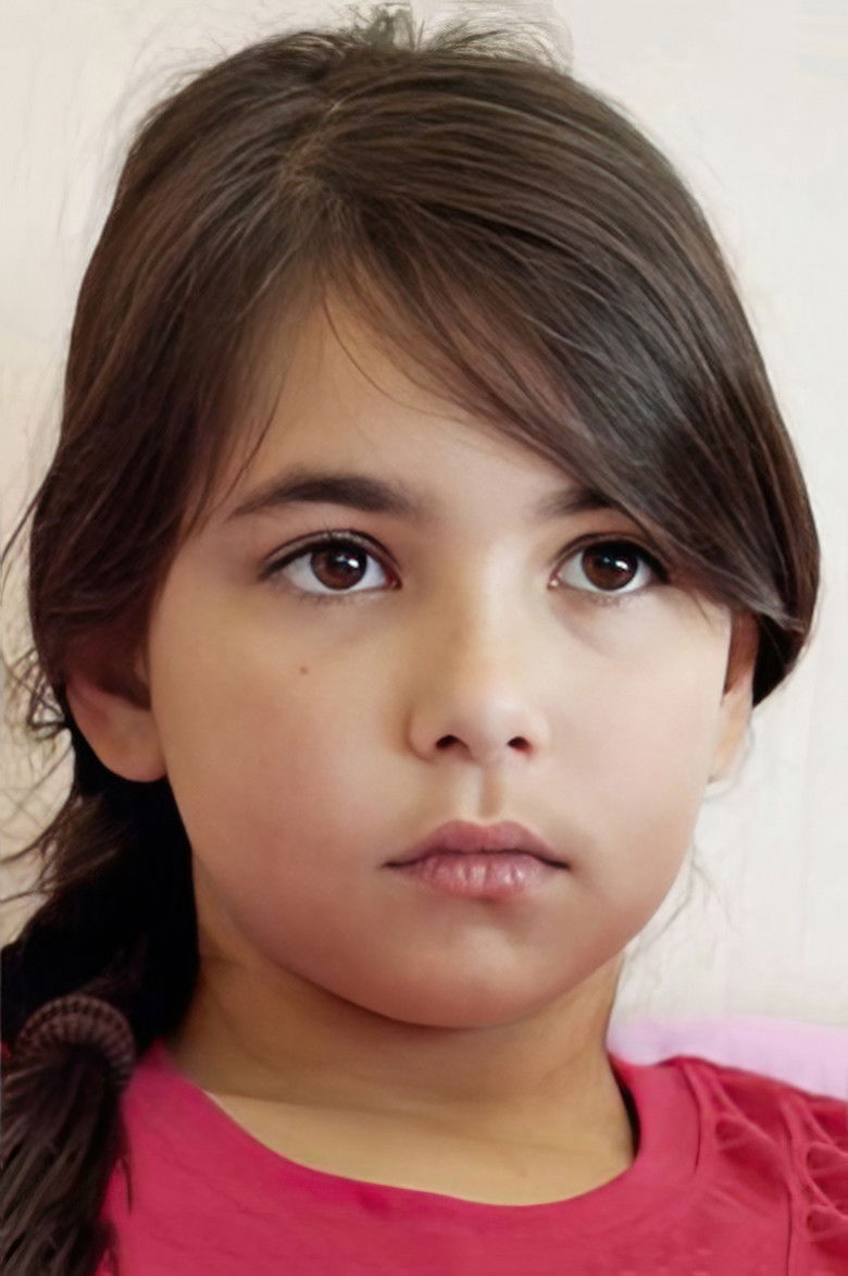 Shanti Maglione portrait image