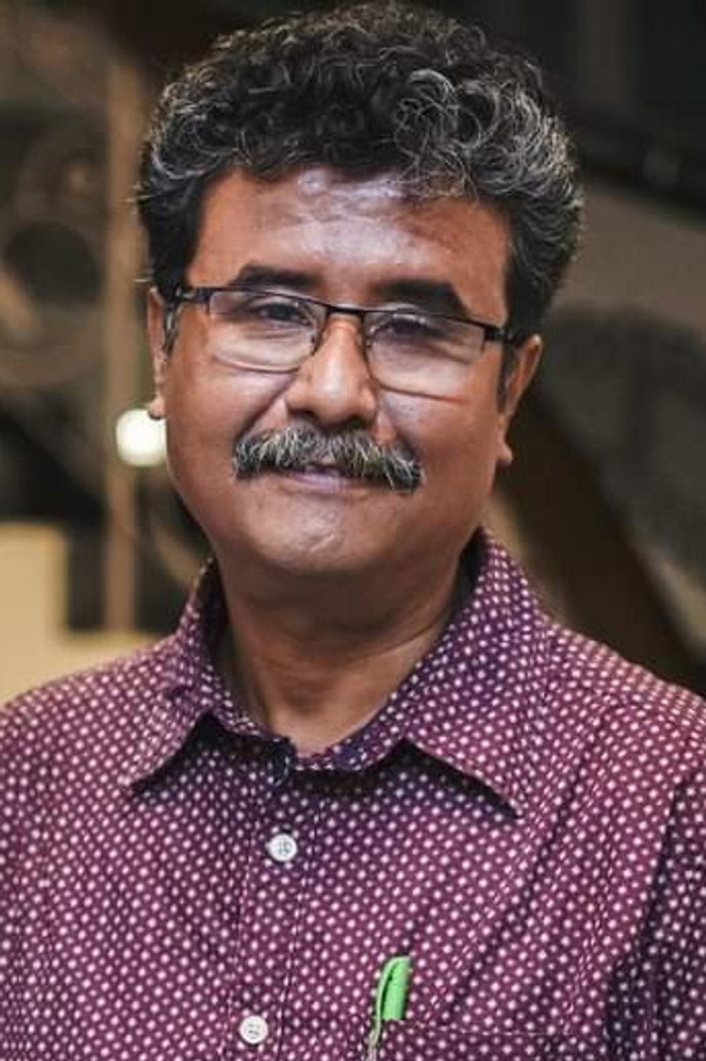 Indranil Roychowdhury photo 2
