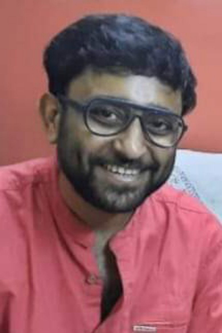 Abhimanyu Mukherjee photo 2