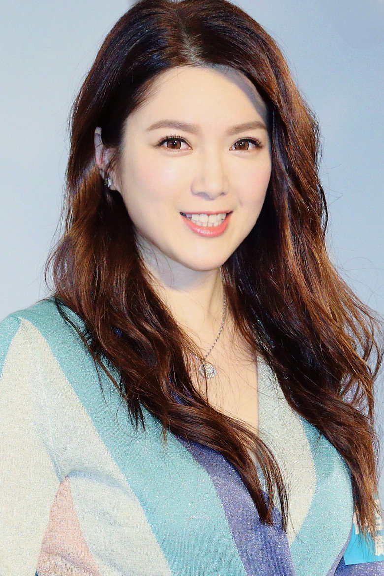 Christine Kuo Yun-Hui photo 5