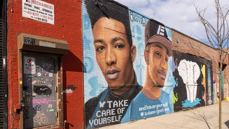 Portrait of Etika backdrop