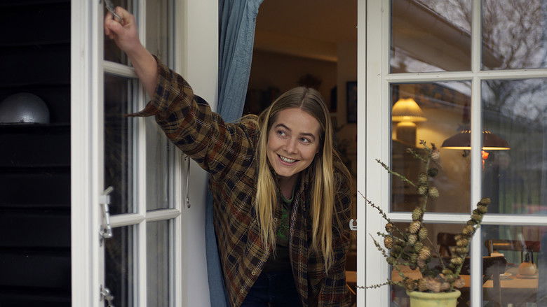 Image d'arrière-plan 4 du film Three of a Kind