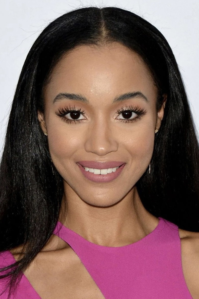 Erinn Westbrook photo 4
