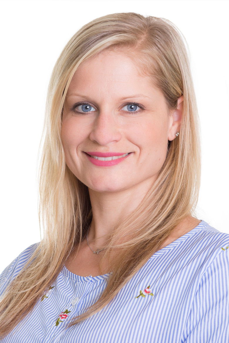 Adéla Press portrait image