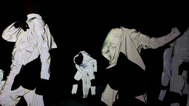 Frame from Dans la lumière - Au cœur de la création du spectacle signé JR, Damien Jalet et Thomas Bangalter
