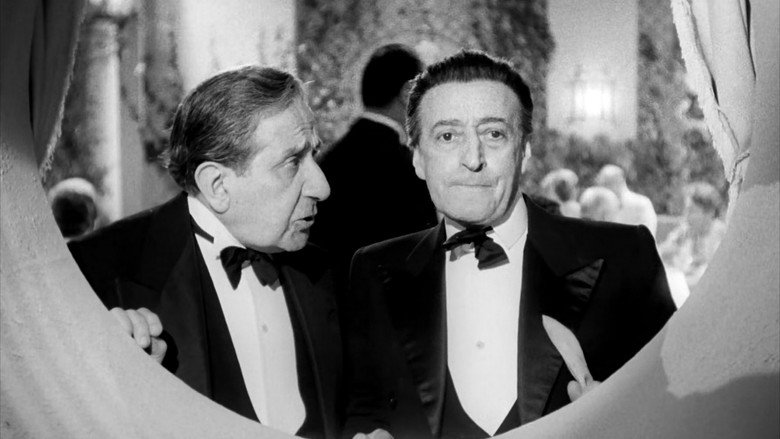 Still from Totò, Vittorio and the Doctor