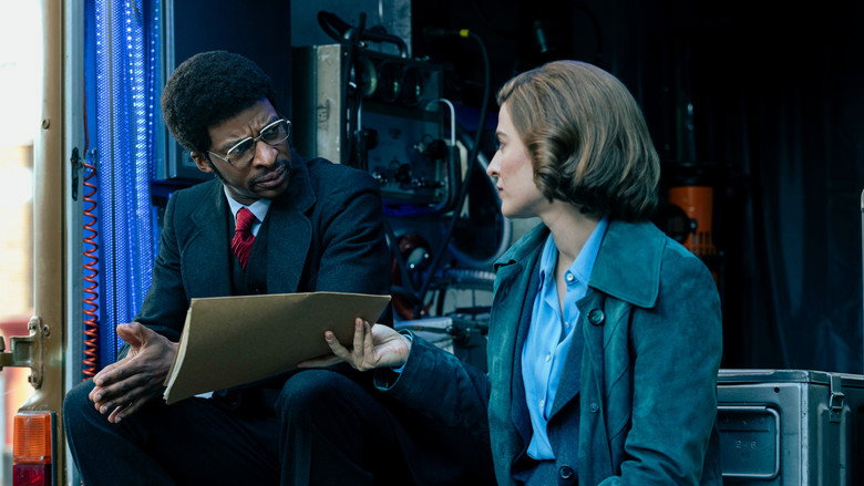 Still from Pennyworth: The Origin of Batman's Butler - ซีซัน 3 ตอน 8