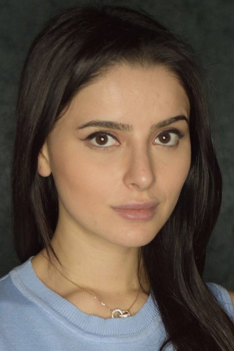 Deniz Tajeddin photo 4