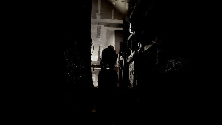 Imatge de The Strong Box