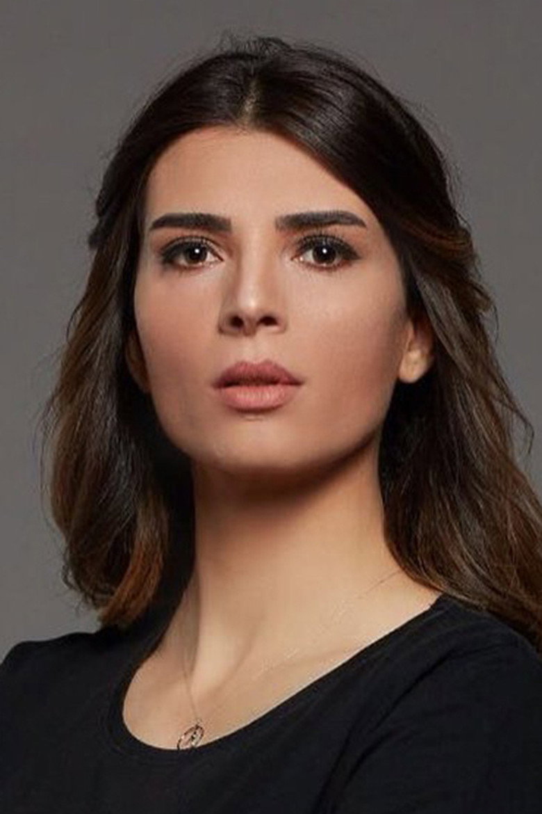 Merve Aydın portrait