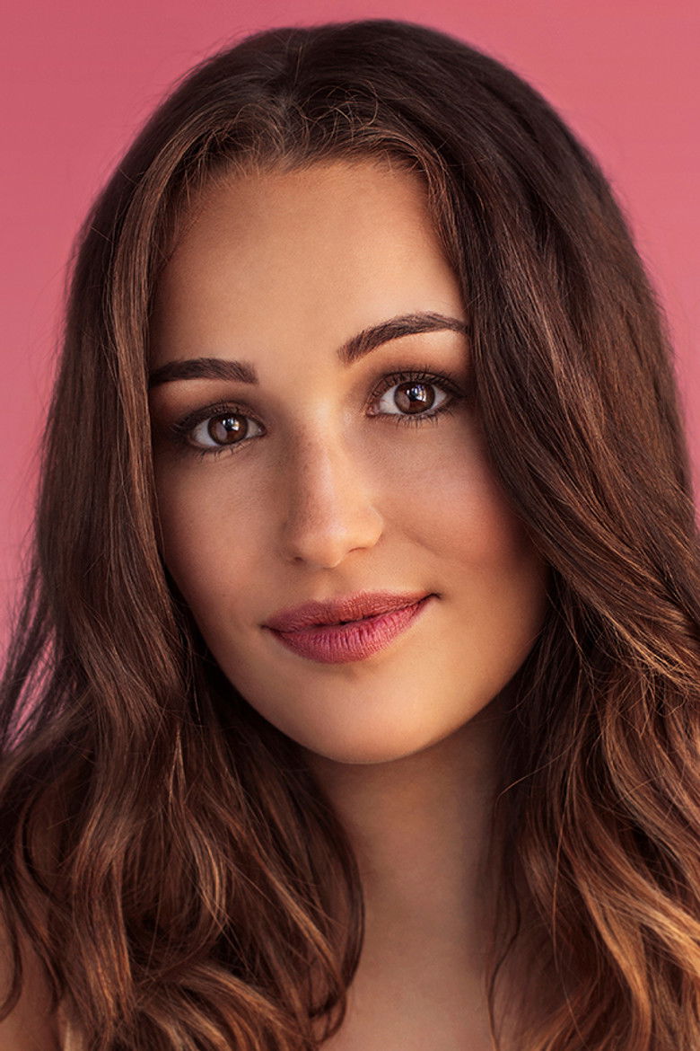 Alexandra Brisson Roy portrait image