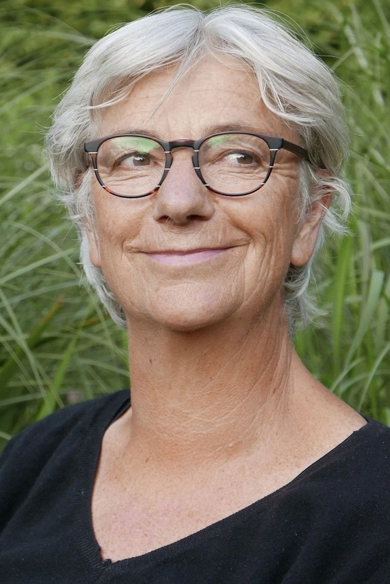 Mieke de Jong portrait image