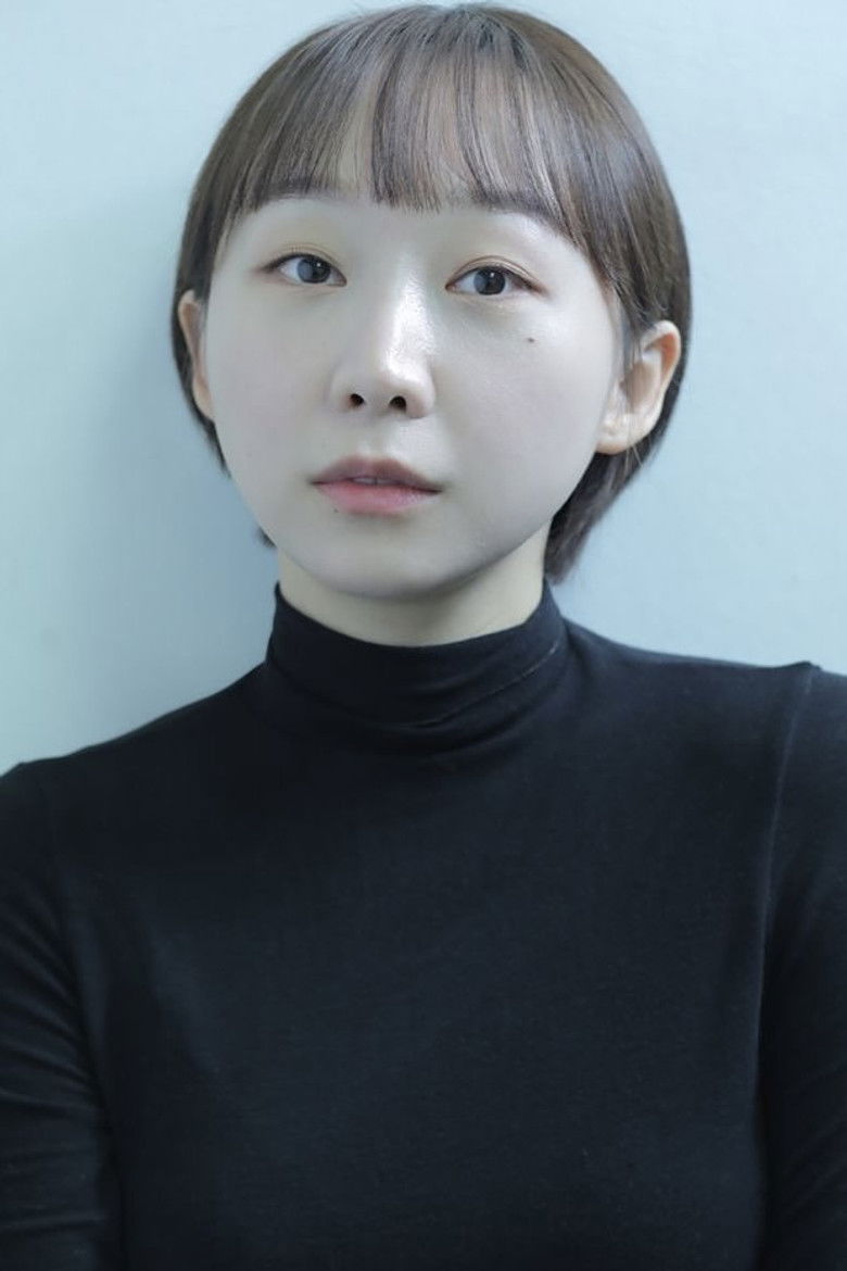 Kim Si-hyeon portrait image