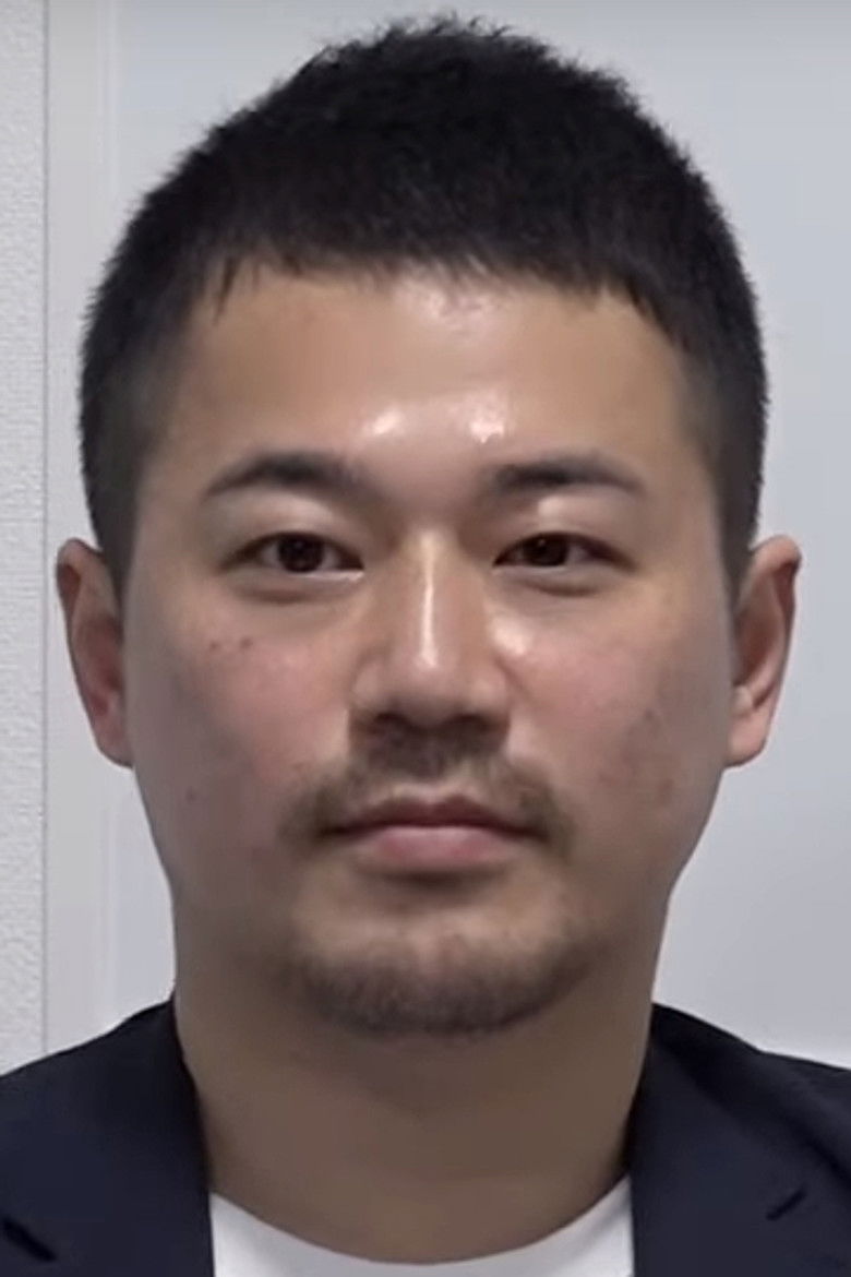 Takahiko Abiru portrait image