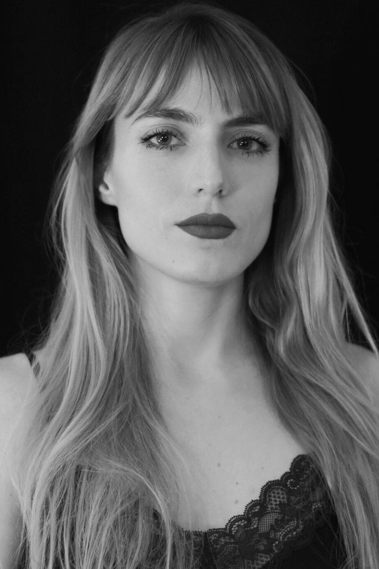 María Silvia Esteve photo 4