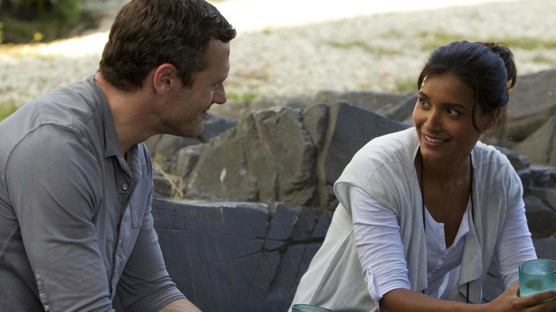 Still from Terra Nova - Season 1 Episode 1