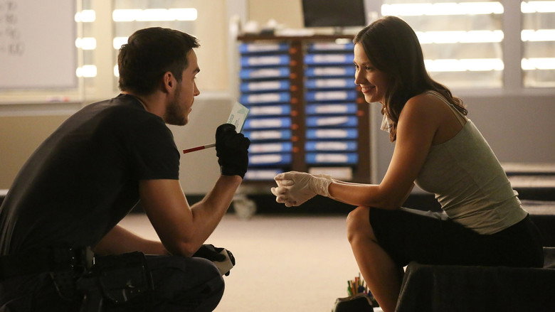 Still from Containment - Season 1 Episode 4