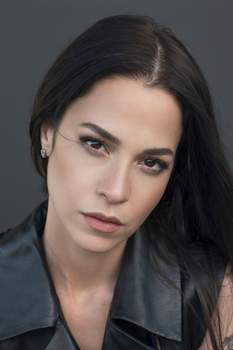 Zeynep Doruk photo